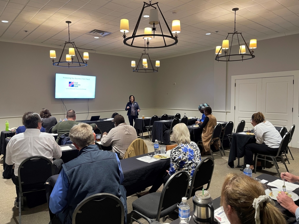 Fmu Kelley Center And Chamber Partnered To Host Small Business Workshop